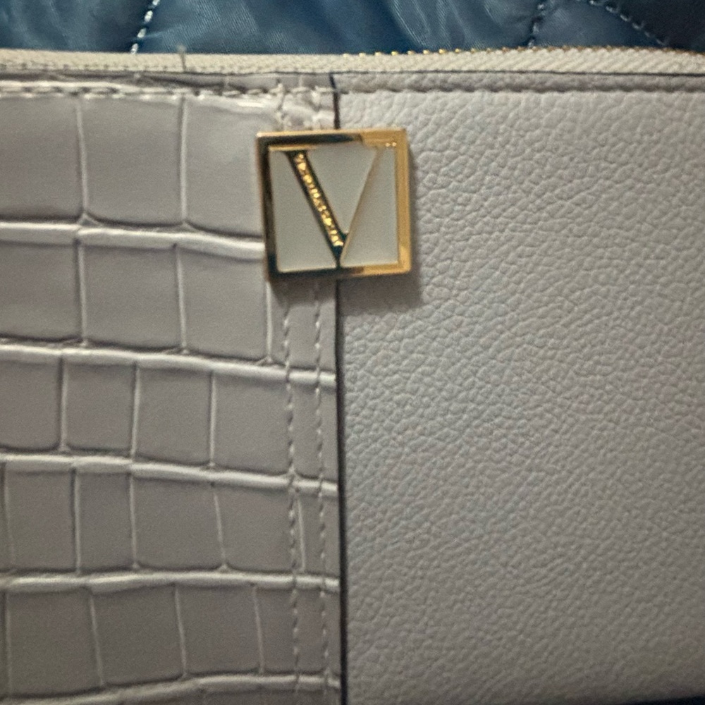 Victoria Secret sky blueWallet - Picture 3 of 4